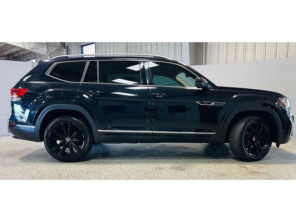 2022 Volkswagen Atlas SEL Premium R-Line