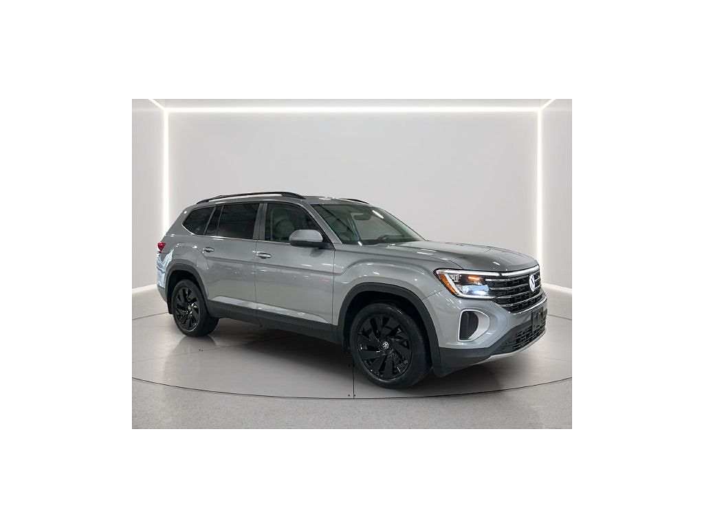 2026 Volkswagen Atlas SE w/Technology