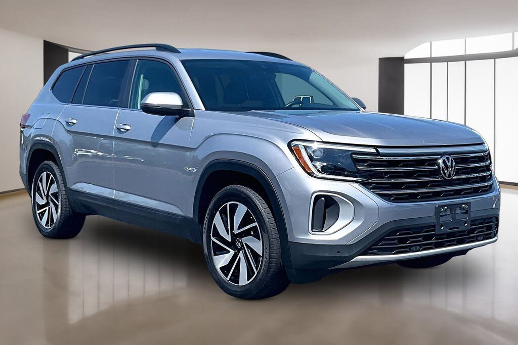 2025 Volkswagen Atlas SE w/Technology