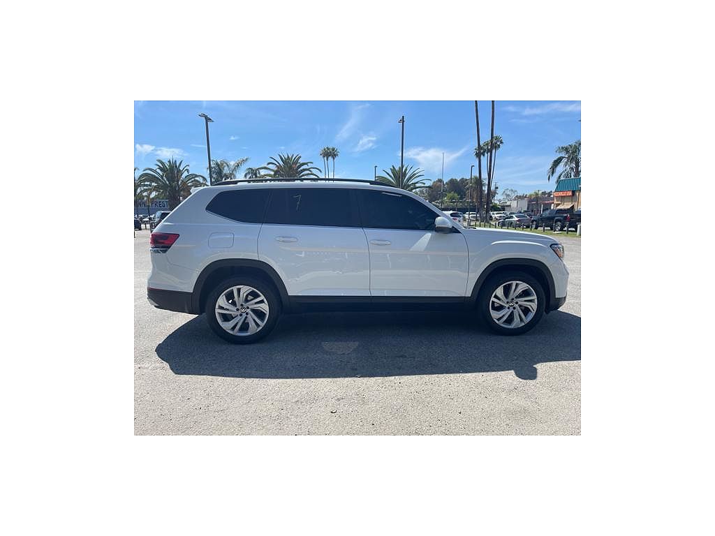 2021 Volkswagen Atlas SE w/Technology