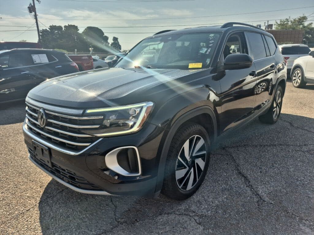 2025 Volkswagen Atlas SE w/Technology
