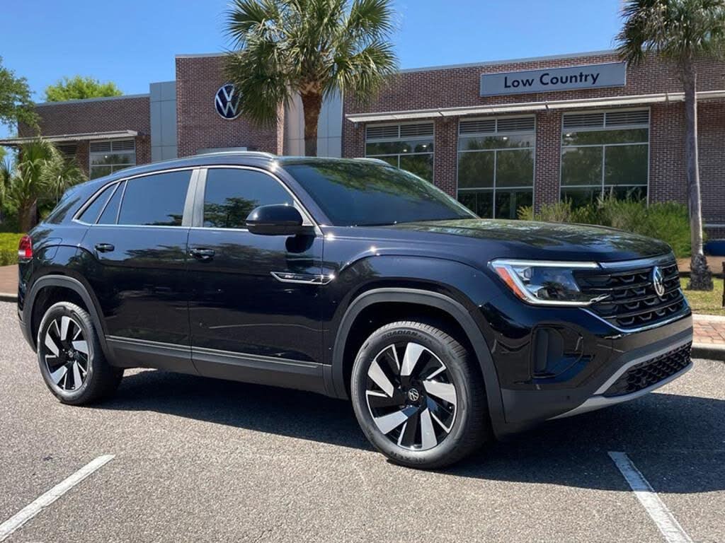 2026 Volkswagen Atlas Cross Sport SE w/Technology
