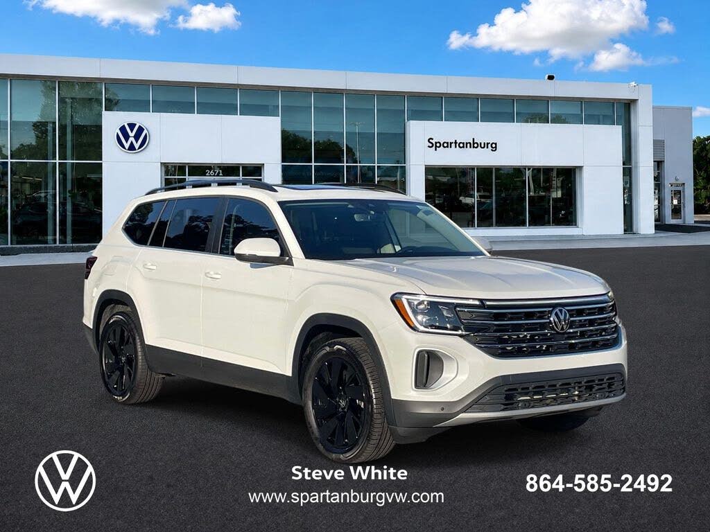 2026 Volkswagen Atlas SE w/Technology