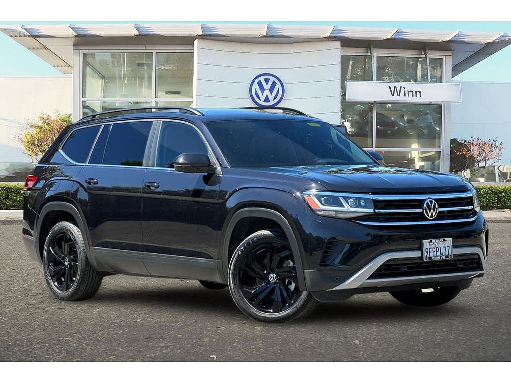2023 Volkswagen Atlas SE w/Technology