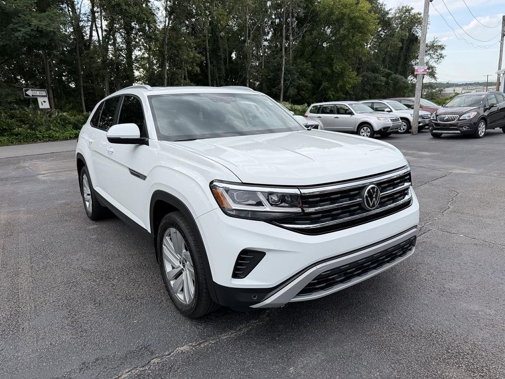 2022 Volkswagen Atlas SE w/Technology