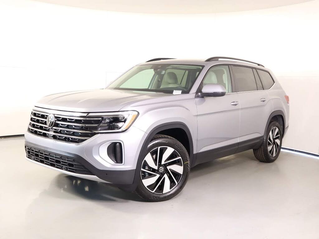 2026 Volkswagen Atlas SE w/Technology