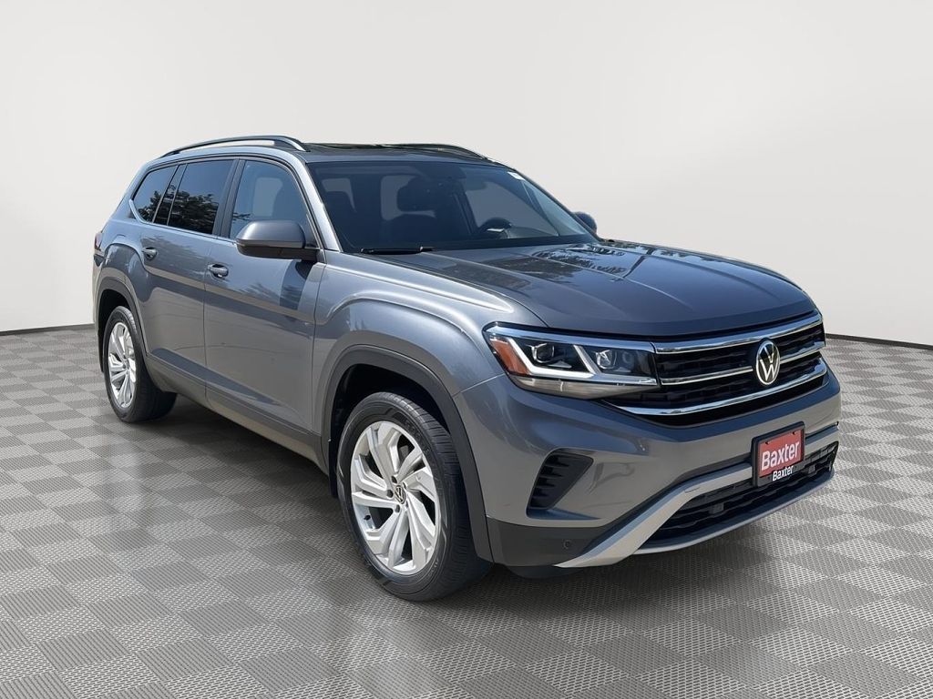 2023 Volkswagen Atlas SE w/Technology