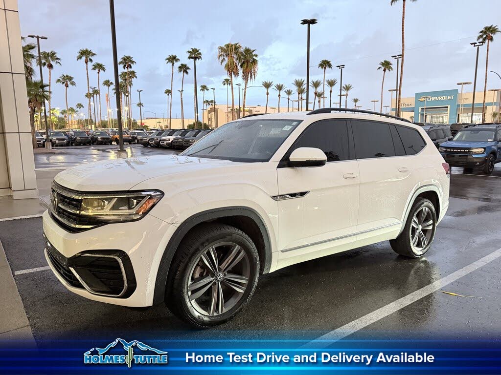 2021 Volkswagen Atlas SE w/Technology R-Line