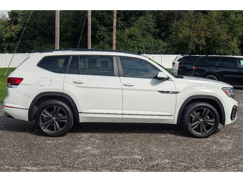 2021 Volkswagen Atlas 3.6L V6 SE w/Technology R-Line