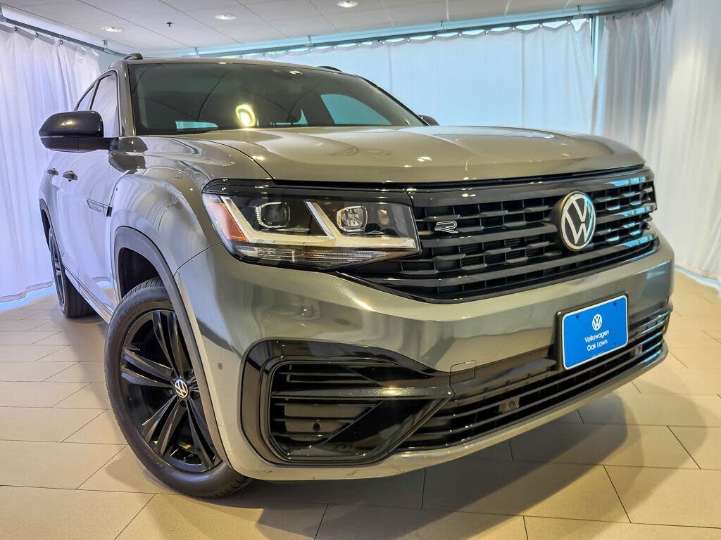 2023 Volkswagen Atlas Cross Sport SEL R-Line Black