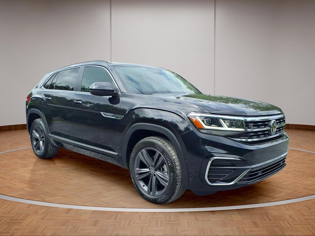 2022 Volkswagen Atlas Cross Sport 2.0T SEL R-Line