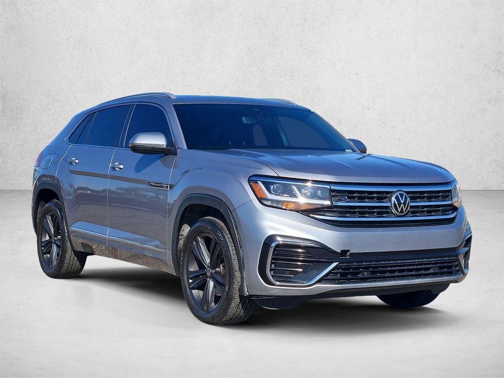 2022 Volkswagen Atlas Cross Sport SEL R-Line