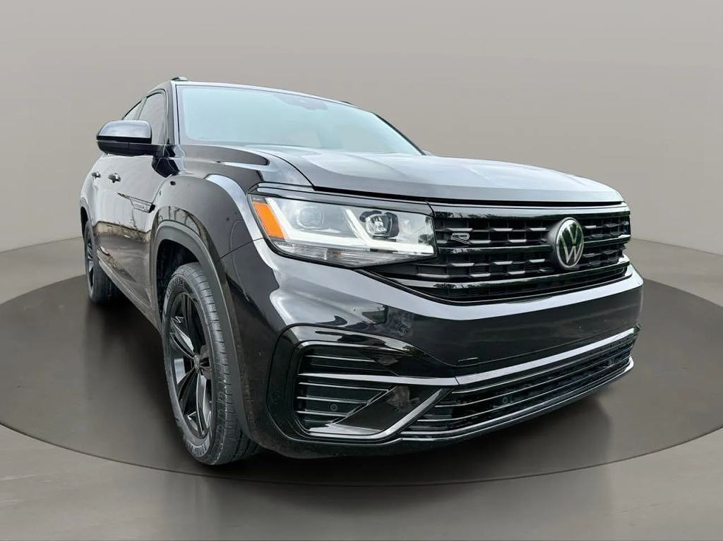 2023 Volkswagen Atlas Cross Sport SEL R-Line Black