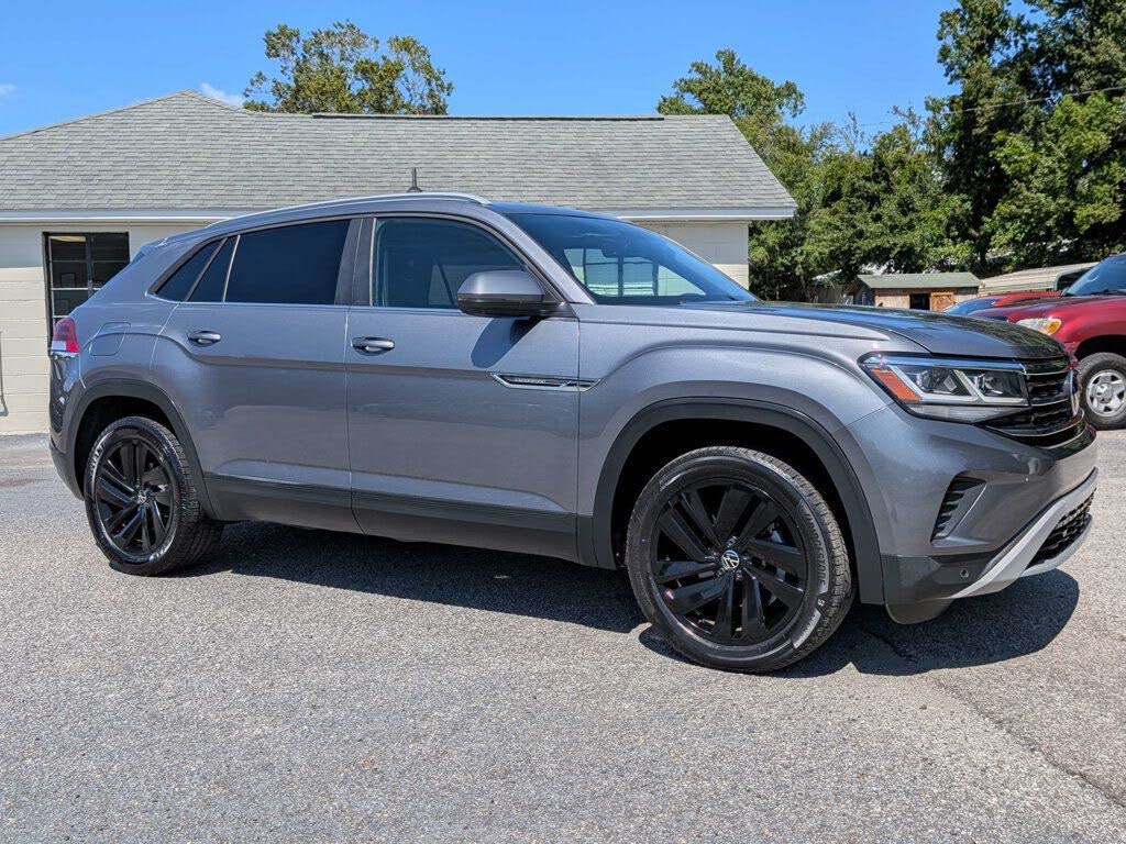 2022 Volkswagen Atlas Cross Sport SE w/Technology