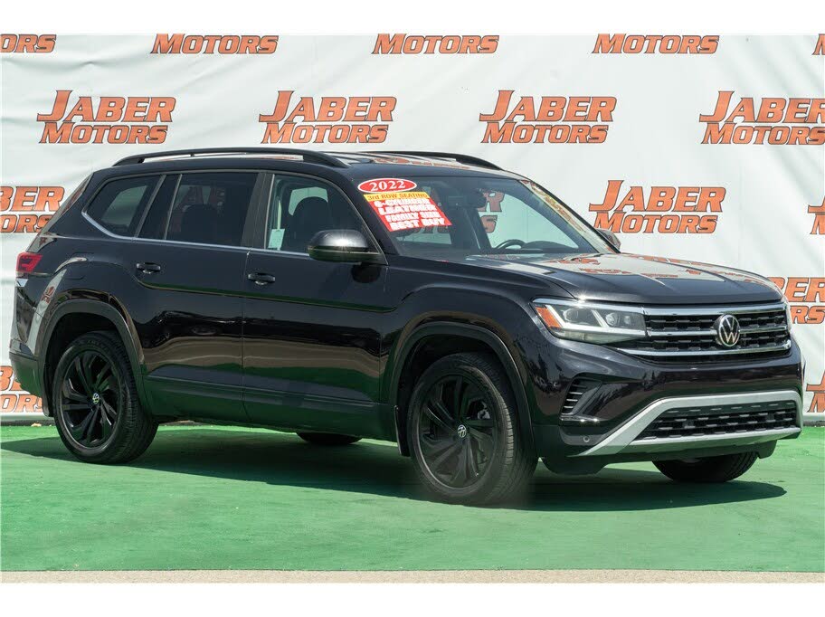 2022 Volkswagen Atlas SE w/Technology