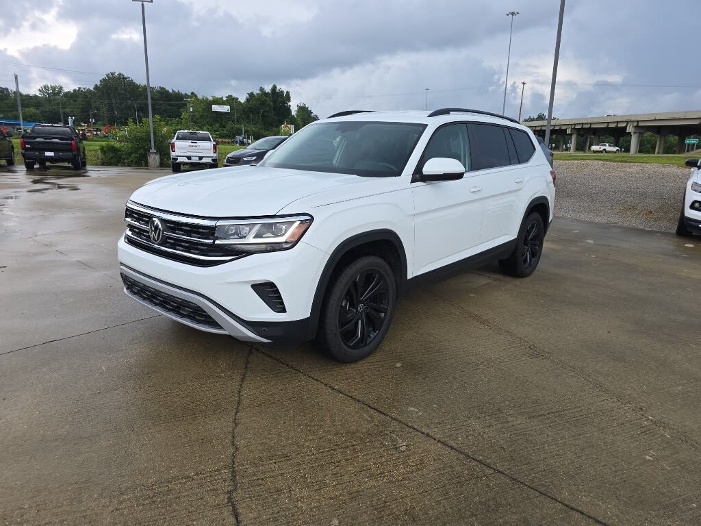 2022 Volkswagen Atlas SE w/Technology listing photo