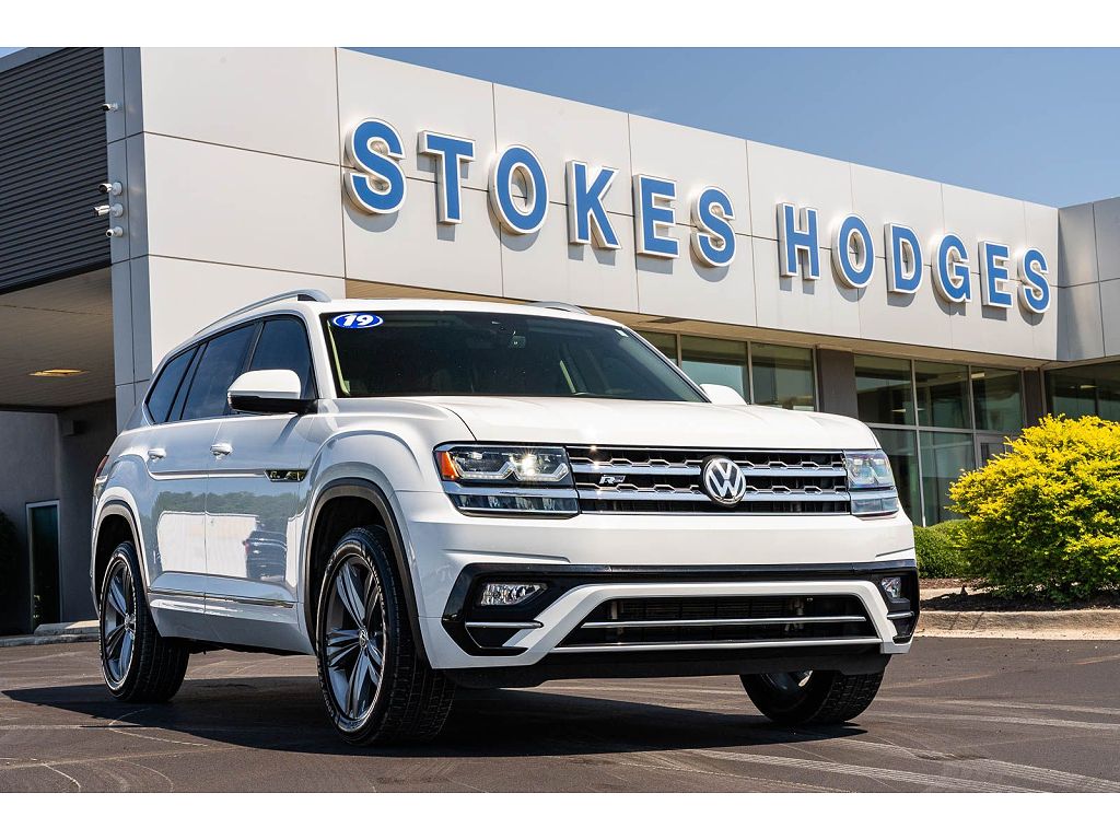 2019 Volkswagen Atlas 3.6L V6 SE w/Technology R-Line