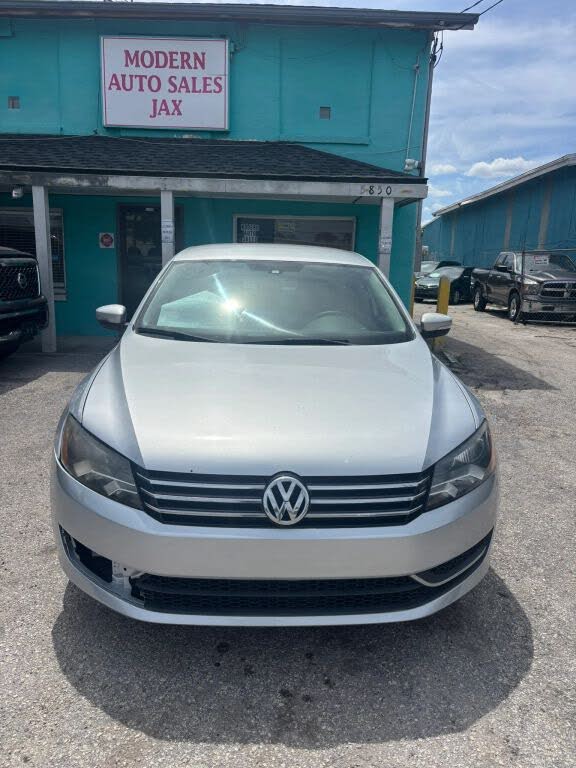 2013 Volkswagen Passat Wolfsburg Edition
