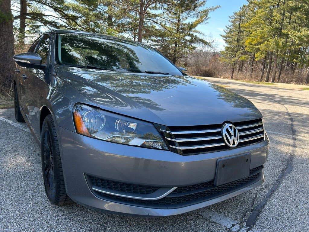 2012 Volkswagen Passat S PZEV