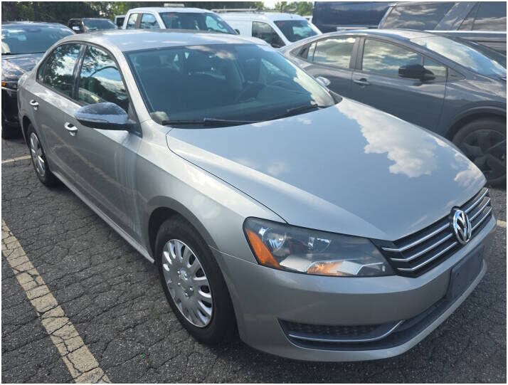 2012 Volkswagen Passat S PZEV