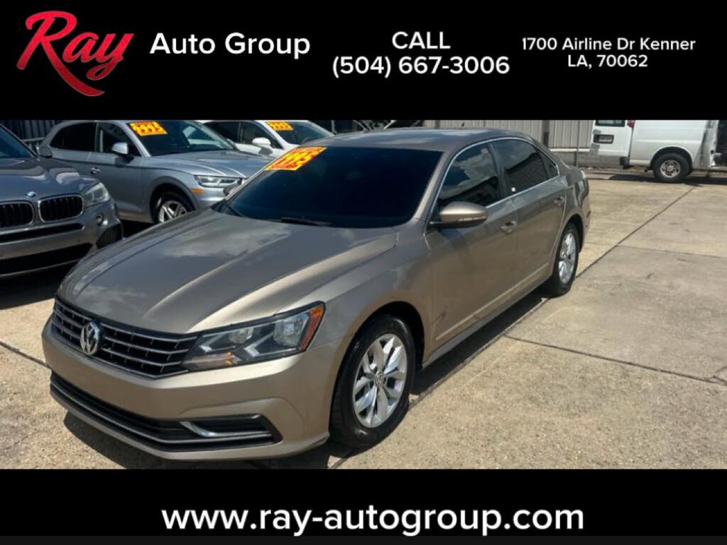 2016 Volkswagen Passat R-Line