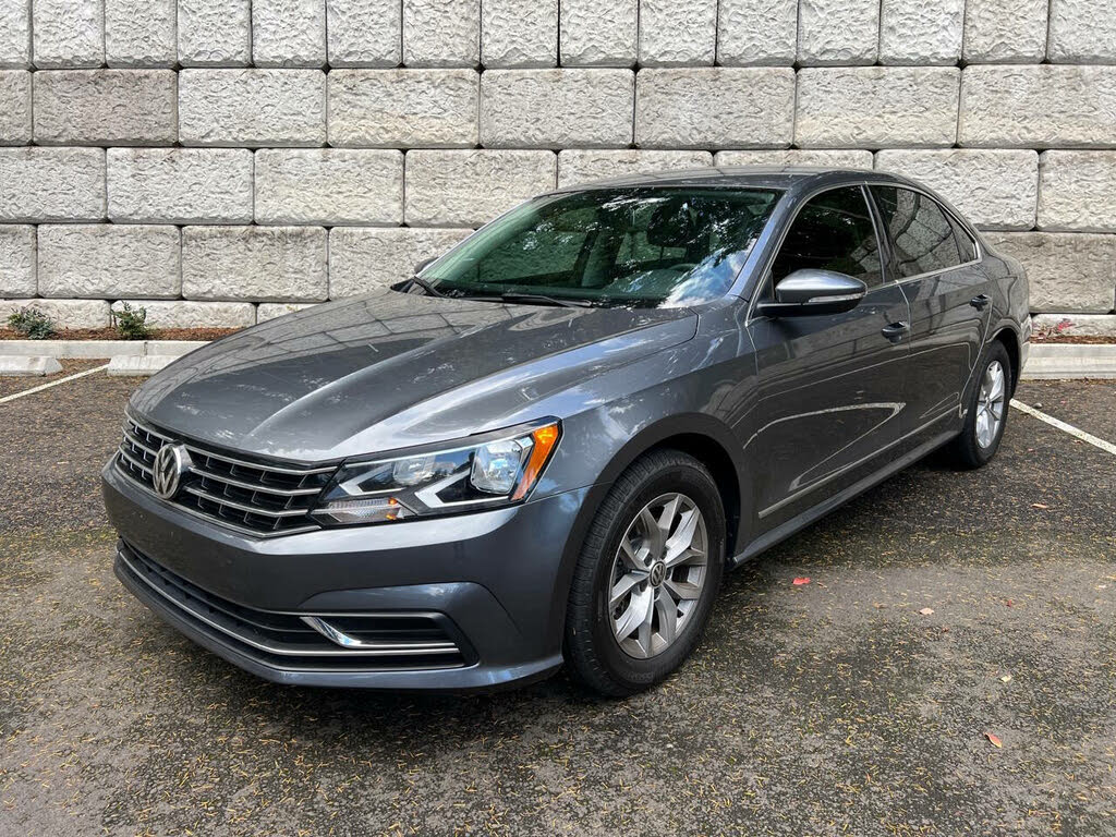 2017 Volkswagen Passat S