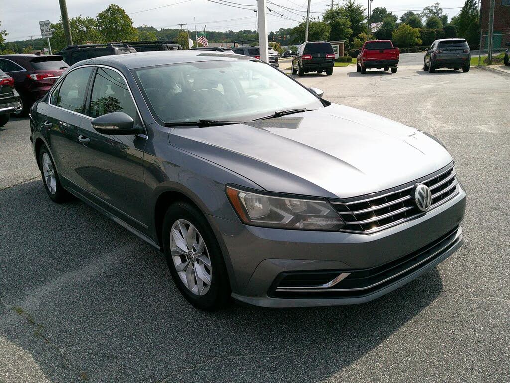 2017 Volkswagen Passat S
