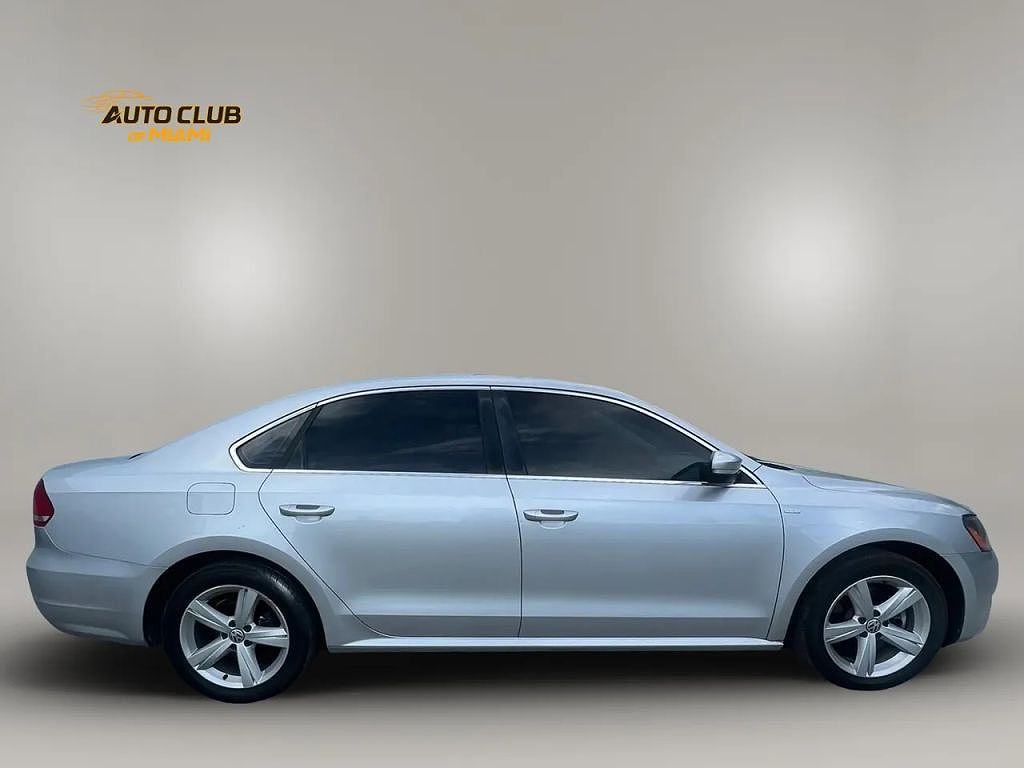 2014 Volkswagen Passat S PZEV