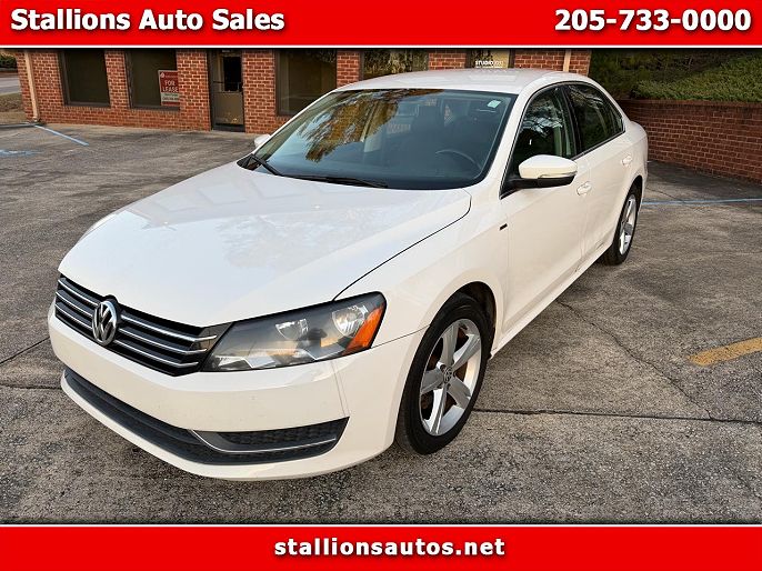 2014 Volkswagen Passat Wolfsburg Edition PZEV