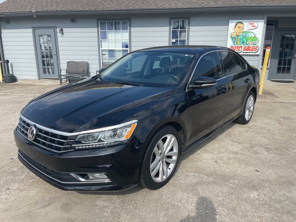 2018 Volkswagen Passat SE w/Technology