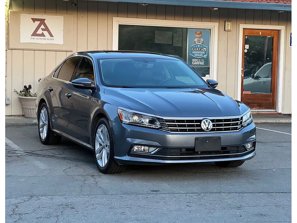 2018 Volkswagen Passat SE
