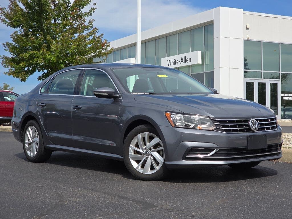 2018 Volkswagen Passat SE