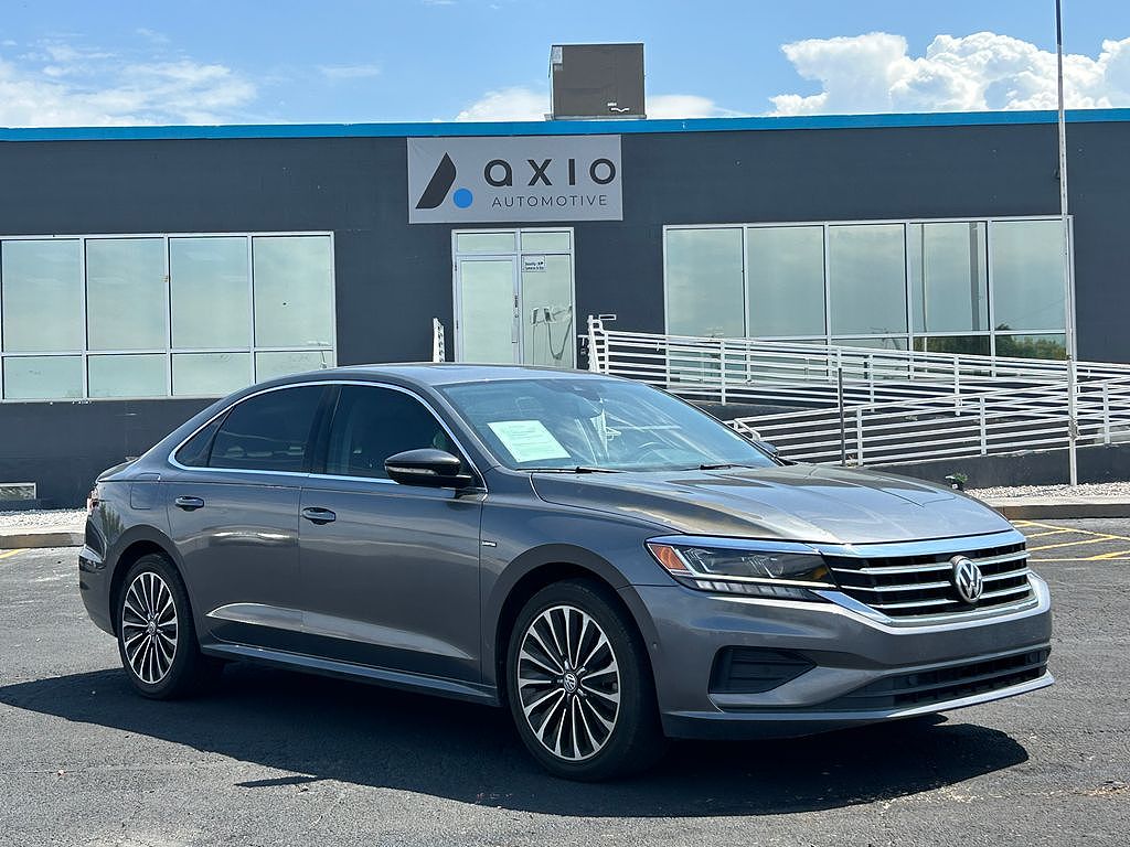 2022 Volkswagen Passat 2.0T Limited Edition
