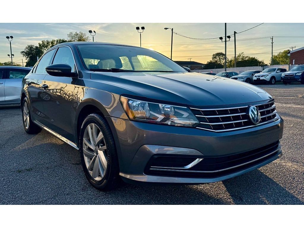 2018 Volkswagen Passat SE