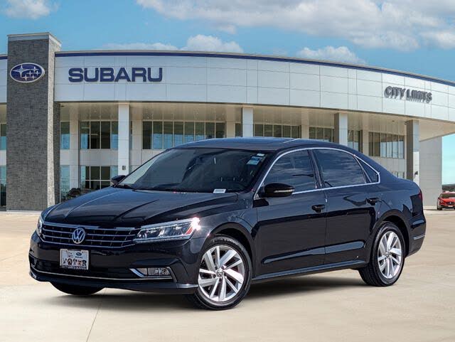 2018 Volkswagen Passat SE w/Technology