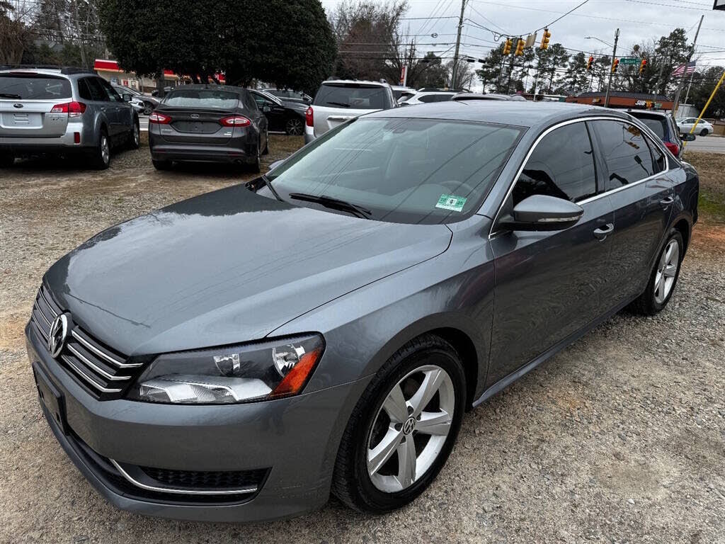 2012 Volkswagen Passat SE PZEV