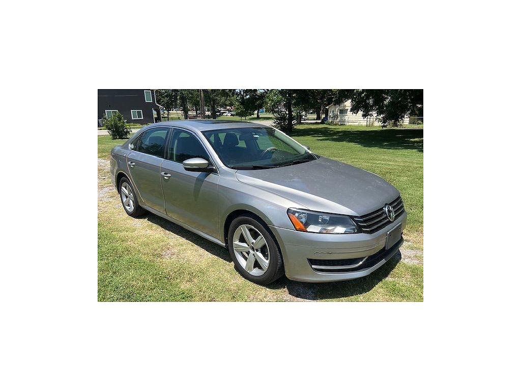 2013 Volkswagen Passat SE PZEV