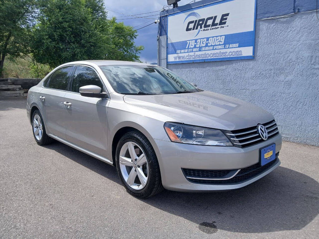 2013 Volkswagen Passat SE PZEV