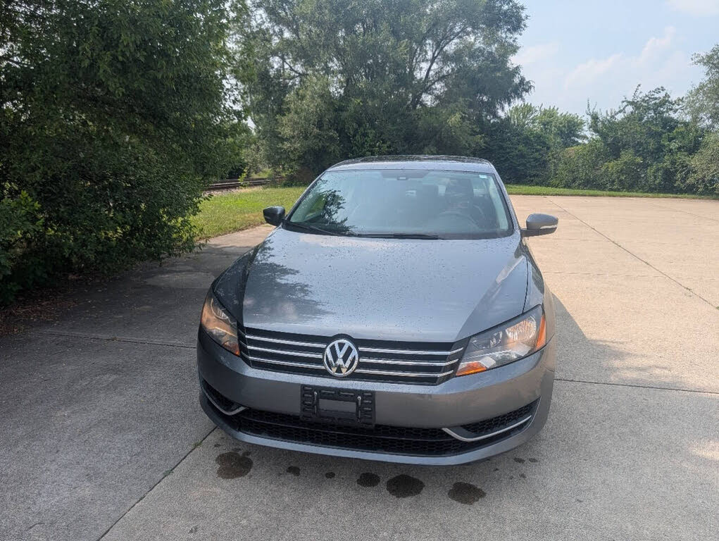 2013 Volkswagen Passat SE PZEV