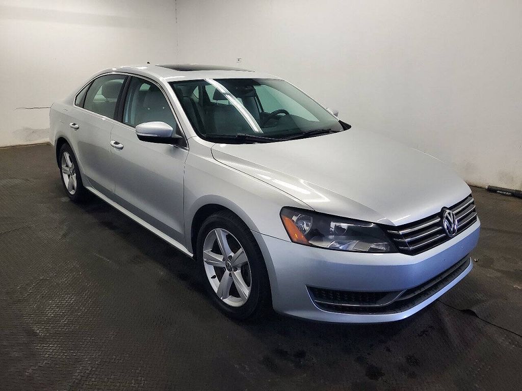 2013 Volkswagen Passat SE PZEV