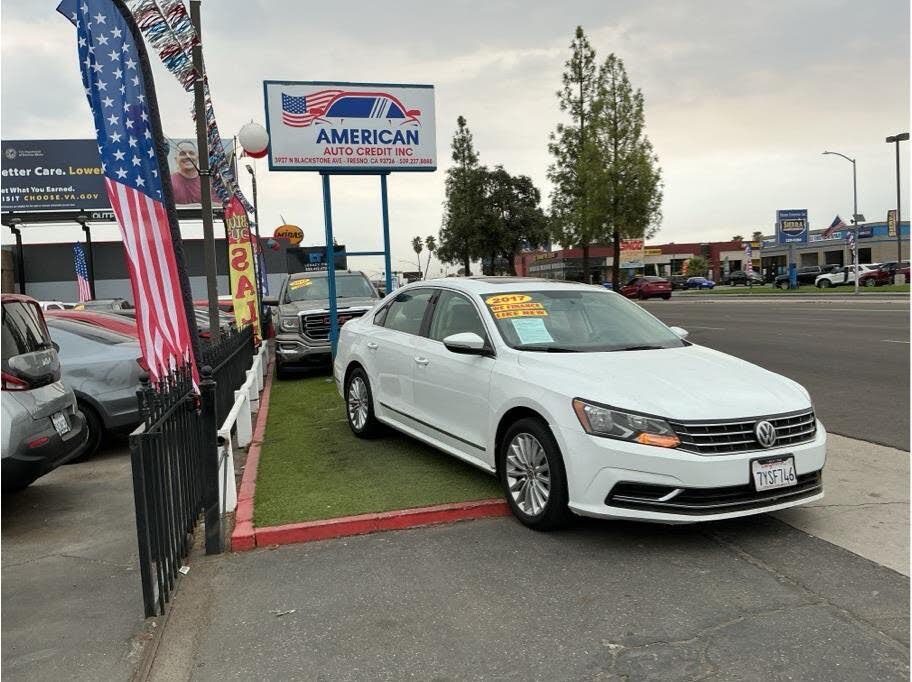 2017 Volkswagen Passat SE
