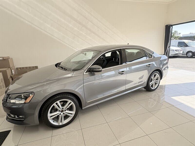 2015 Volkswagen Passat Sport PZEV