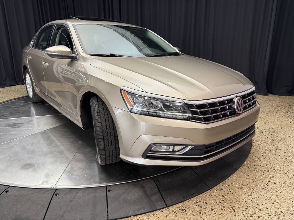 2016 Volkswagen Passat SE PZEV w/Technology