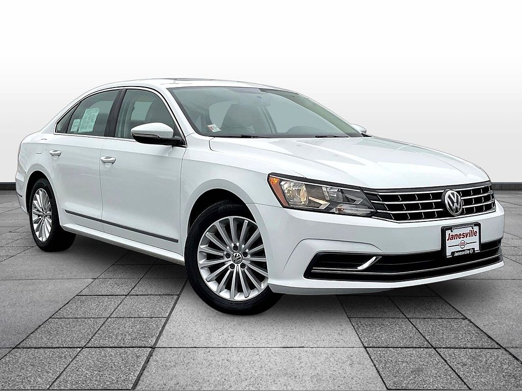 2017 Volkswagen Passat SE
