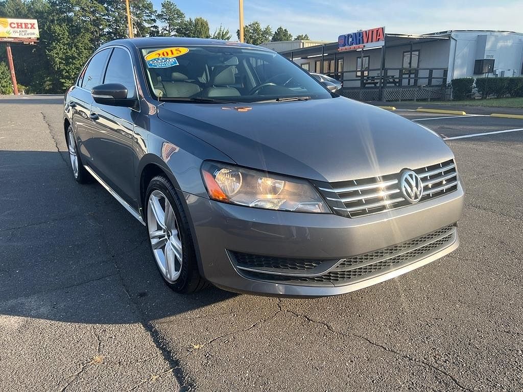 2015 Volkswagen Passat SE