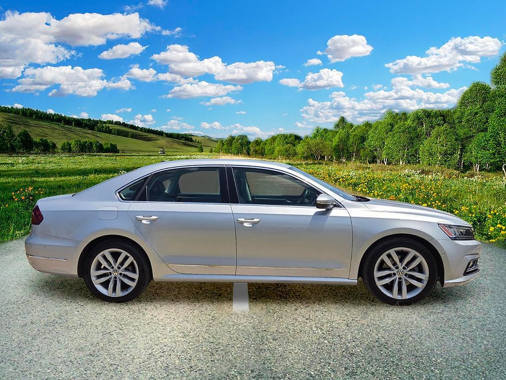 2018 Volkswagen Passat SEL Premium