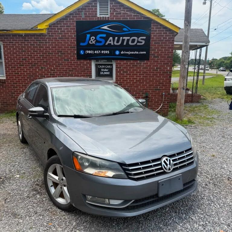 2014 Volkswagen Passat SEL Premium