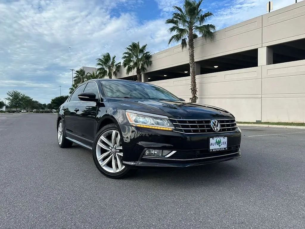 2017 Volkswagen Passat SEL Premium
