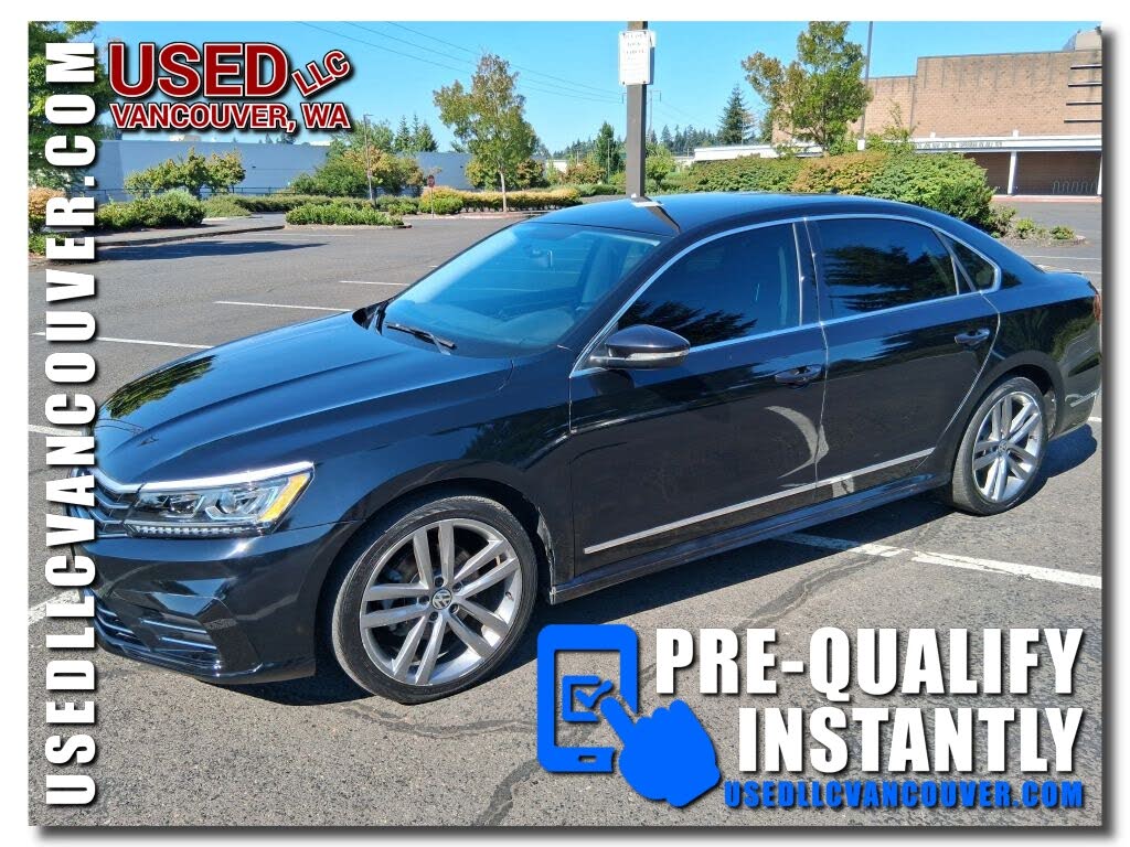2017 Volkswagen Passat R-Line