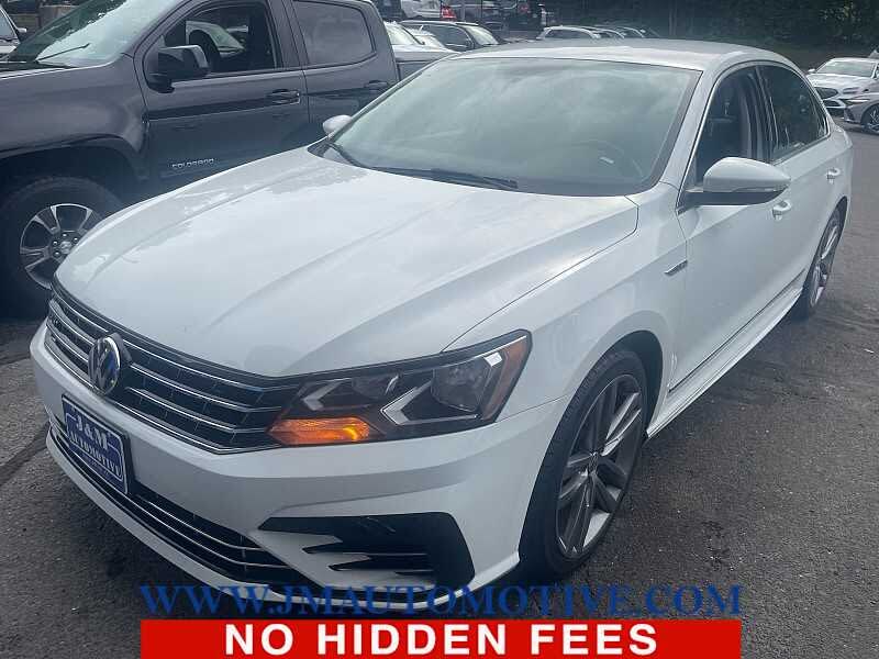 2017 Volkswagen Passat R-Line